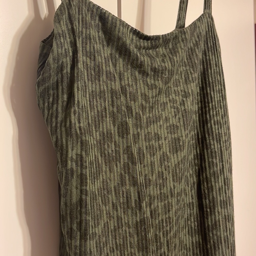 EXPRESS - NWOT WOMEN’S LEOPARD PRINT SQUARE NECK RIBBED MIDI DRESS - SIZE XS - Picture 9 of 9